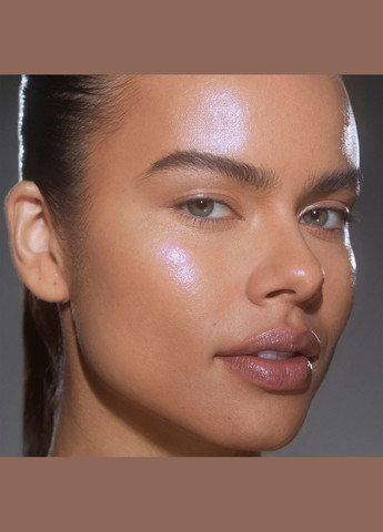 Хайлайтер-сток для лица и тела "Solar glow" Dewy Balm Stick Cosmic 2.0 Summer Makeup Collection Kylie Cosmetics (337512709)