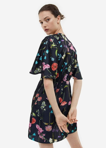 Чорна кежуал плаття, сукня H&M з квітковим принтом