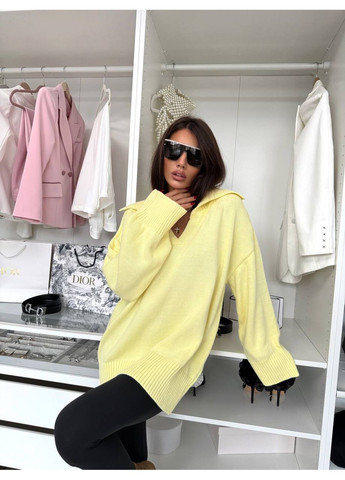 Светло-желтый зимний стильный вязаный свитер оверсайз пуловер Україна