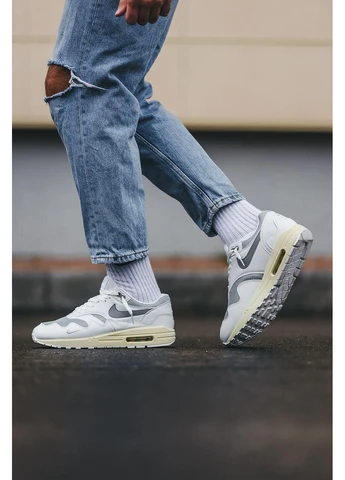 КРОСІВКИ ЖІНОЧІ NIKE AIR MAX 1 PATTA WHITE НАЙК АІР МАКС БІЛІ No Brand білі демісезони (392007243)