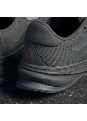 Чорні кросівки supernova rise black ig5843 демісезон adidas