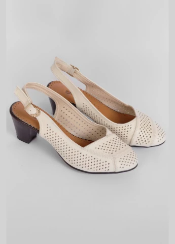 Босоніжки жіночі бежевого кольору Let's Shop (292308999)