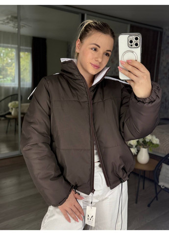 Коричневая демисезонная куртка женская повседневная Style Point