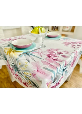 Скатертина водовідштовхуюча MANTEL BOTANIA 145x200 см 75% бавовна, квітковий асорті No Brand (402843991)