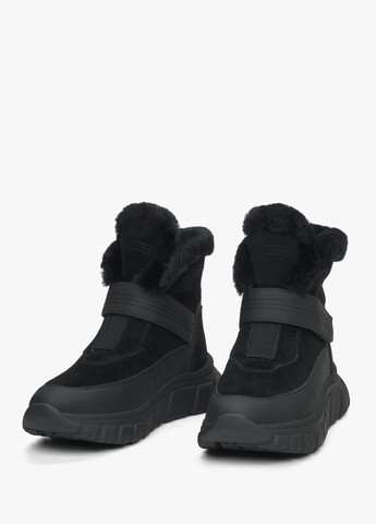 Зимние ботинки, цвет черный Estro