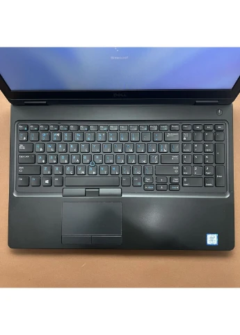 Ноутбук Latitude 5590 / 15.6" (1366x768) TN / Intel Core i3-8130U (2 (4) ядра по 2.2 - 3.4 GHz) / 8 GB DDR4 / 250 GB SSD / Dell (398130256)