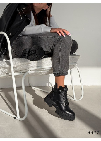 Осенние черные ботинки No Brand