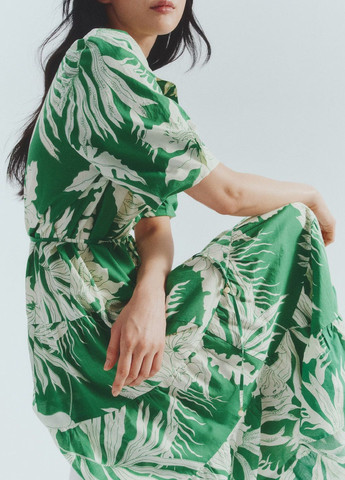 Зелена кежуал сукня H&M з квітковим принтом