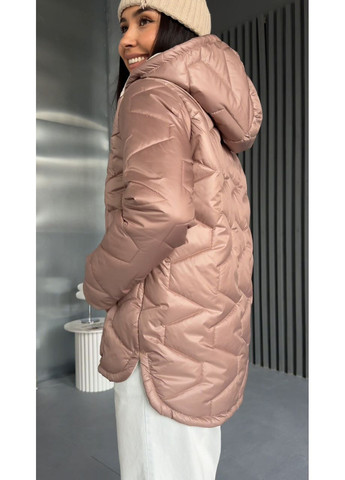 Светло-коричневая демисезонная куртка 8125512 стеганная плащевка лакированная,силикон 200,с капюшоном на молнии двухсторонний Україна