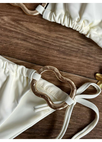 Белый летний женский летний коричневый раздельный купальник на завязках. No Brand