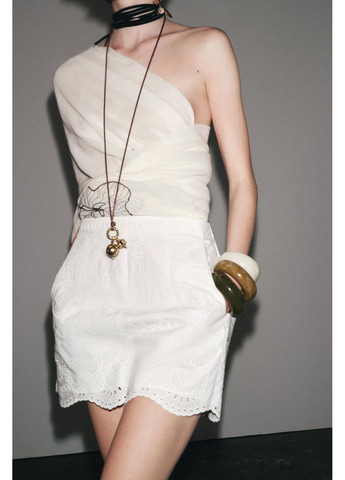 Шорти zw collection із прорізною вишивкою Zara (356675452)