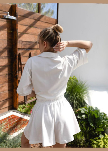 Жіночий костюм зі спідницею-шортами та футболкою Avanti (334676802)