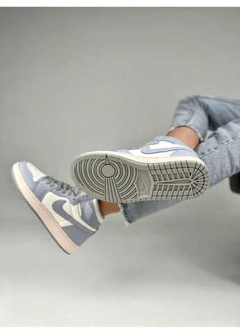 КРОССОВКИ ЖЕНСКИЕ NIKE AIR JORDAN 1 RETRO HIGH LIGHT SMOKE GREY НАЙК АИР ДЖОРДАН СЕРЫЕ No Brand серые демисезоны (392002135)