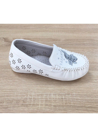 Стильні легенькі туфлі-макасини в білому кольрі для дівчаток Buddy Dog (291838181)