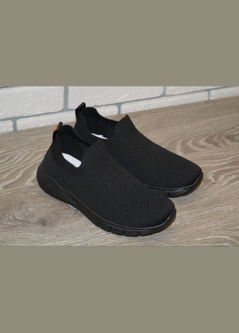 Черные демисезонные кроссовки подростковые текстильные черные без шнурков SWIN SHOES
