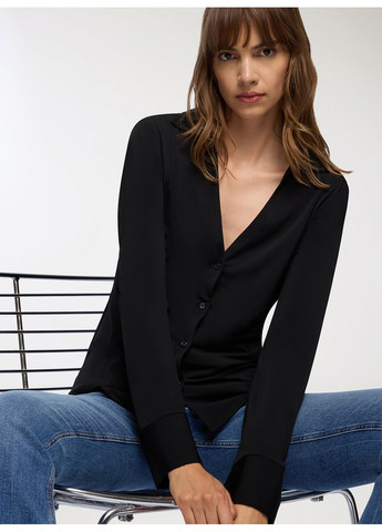 Чёрная блузка женщин Terranova