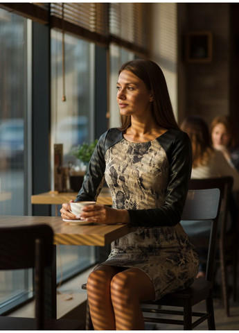 Комбінована кежуал сукня Mtp зміїний