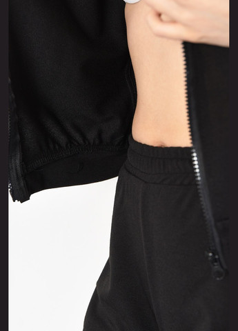 Костюм жіночий чорного кольору Let's Shop (292548903)