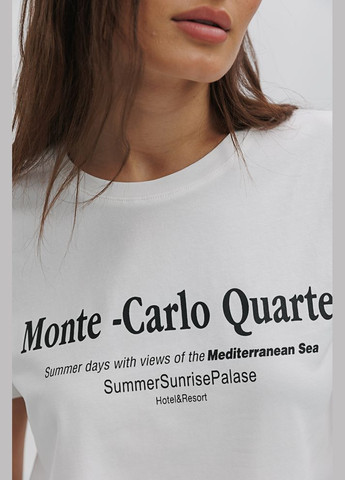 Молочная летняя женская футболка с принтом monte-carlo quarter Arjen