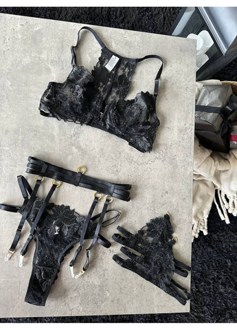 Черный демисезонный соблазнительный комплект с поясом и гартерами Vakko