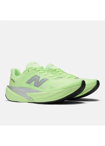 Женские зеленые кроссовки FuelCell Rebel v5 36,5 (6) 23 см (WFCXLZ5) New Balance WFCX зелёные (392841830)