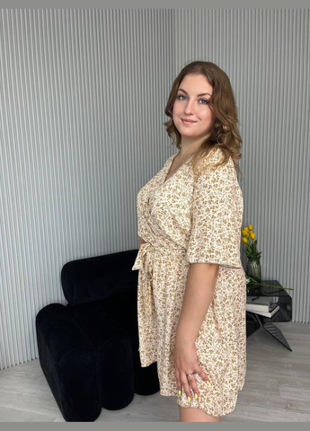 Жіночий літній комбінезон з імітацією запаху MonCher комбінезон-шорти бежевий повсякденний штапель