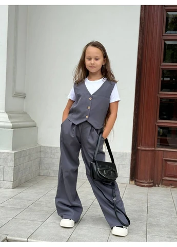 Серый демисезонный костюм для девочек брючный FINO Mode