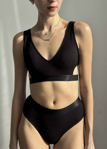 Чорний демісезонний базовий комплект з трусиками сліпами колекції "проміння" VIDCHUY