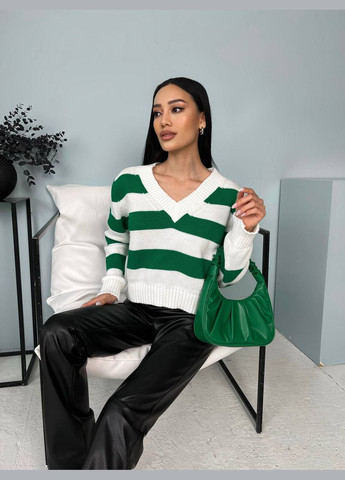 Жіночий светр із V-подібним вирізом колір молочний-зелений р.42/46 432195 New Trend (285711069)