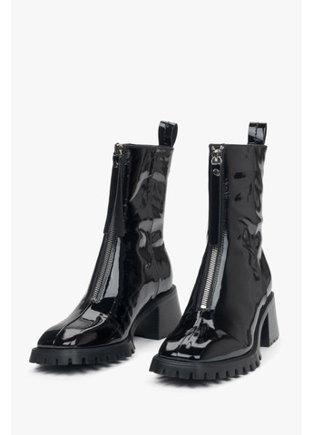 Осенние ботинки, цвет черный Estro