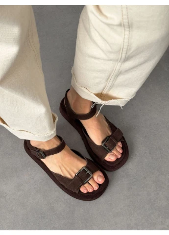 Жіночі класичні сандалі з натуральної замші NOVERIA (389495420)