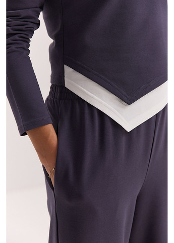 Жіночий спортивний костюм із трикотажу світло-бежевий із молочною вставкою Arjen (353305950)