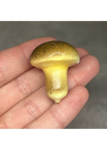 Набор - Грибочки - мини декор (муляж) размер 3,2*2,5 см (одного), коричневый, пенопласт, арт 018280, упаковка 5 шт No Brand (334012147)