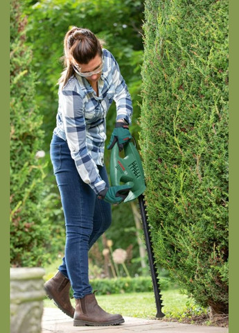 Электрический кусторез Easy HedgeCut 45 (0.45 кВт, 450 мм) с чехлом для ножа (24887) Bosch (322826552)