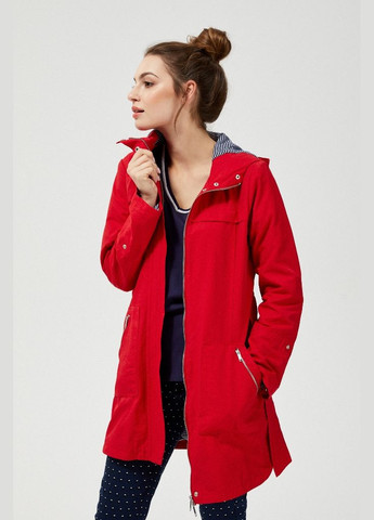 Красная куртка Moodo