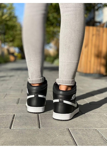 Черные зимние кроссовки мужские nike air jordan 1 retro black white red logo найк аир джордан No Brand