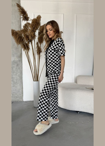 Чорна всесезон жіноча піжама футболка + штани FINO Mode