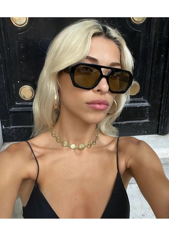 Солнцезащитные очки шестигранные Charming хаки с черным No Brand (323159077)