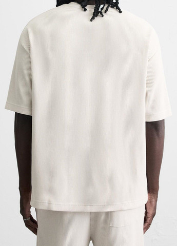 Айвори футболка Zara