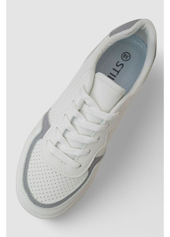 Білі кеди жіночі з перфорацією Ager 248RAD60