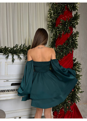 Смарагдова шовкова жіноча сукня Osoblyva