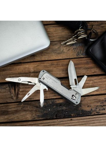 Мультиинструмент Free T4Multi Leatherman (353828418)
