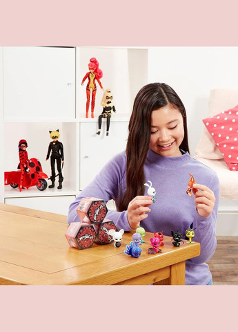 Іграшка-сюрприз Леді Баг та Суперкіт Коробочка з квамі () Miraculous 50500 (343413668)