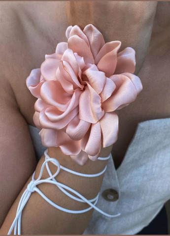 Чокер на шею Пион розовый из атласа на замшевом шнурке No Brand (337513067)