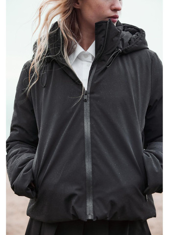 Чорна демісезонна стильна водостійка утеплена вітровка куртка xxl Zara водостійка анорак