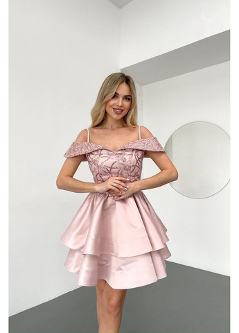 Рожева святковий, коктейльна, вечірня коктейльна сукня атлас паєтка відкриті плечі 25023 рожева Tanita-Romario