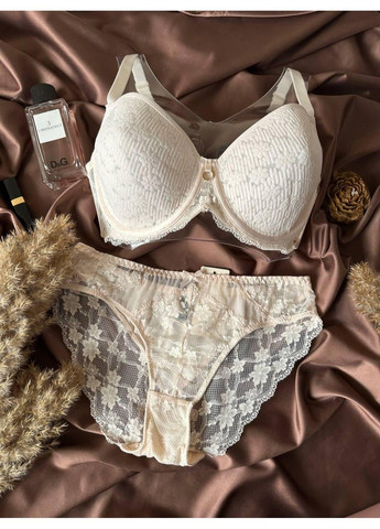 Бежевий комплект бюстгальтер спейсер з трусиками сліп 8286 бежевий Weiyesi