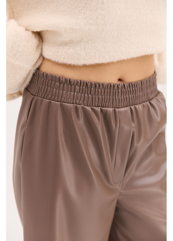 Женские брюки из экокожи с горизонтальными швами Arjen (358908333)