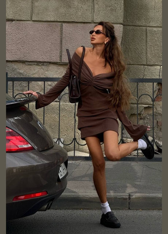 Коричнева святковий сукня з відкритими плечима з відкритими плечима No Brand однотонна