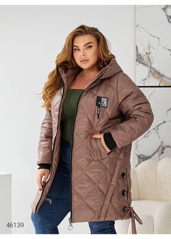 Коричневе зимнє Пальто жіноче стьобане Byron